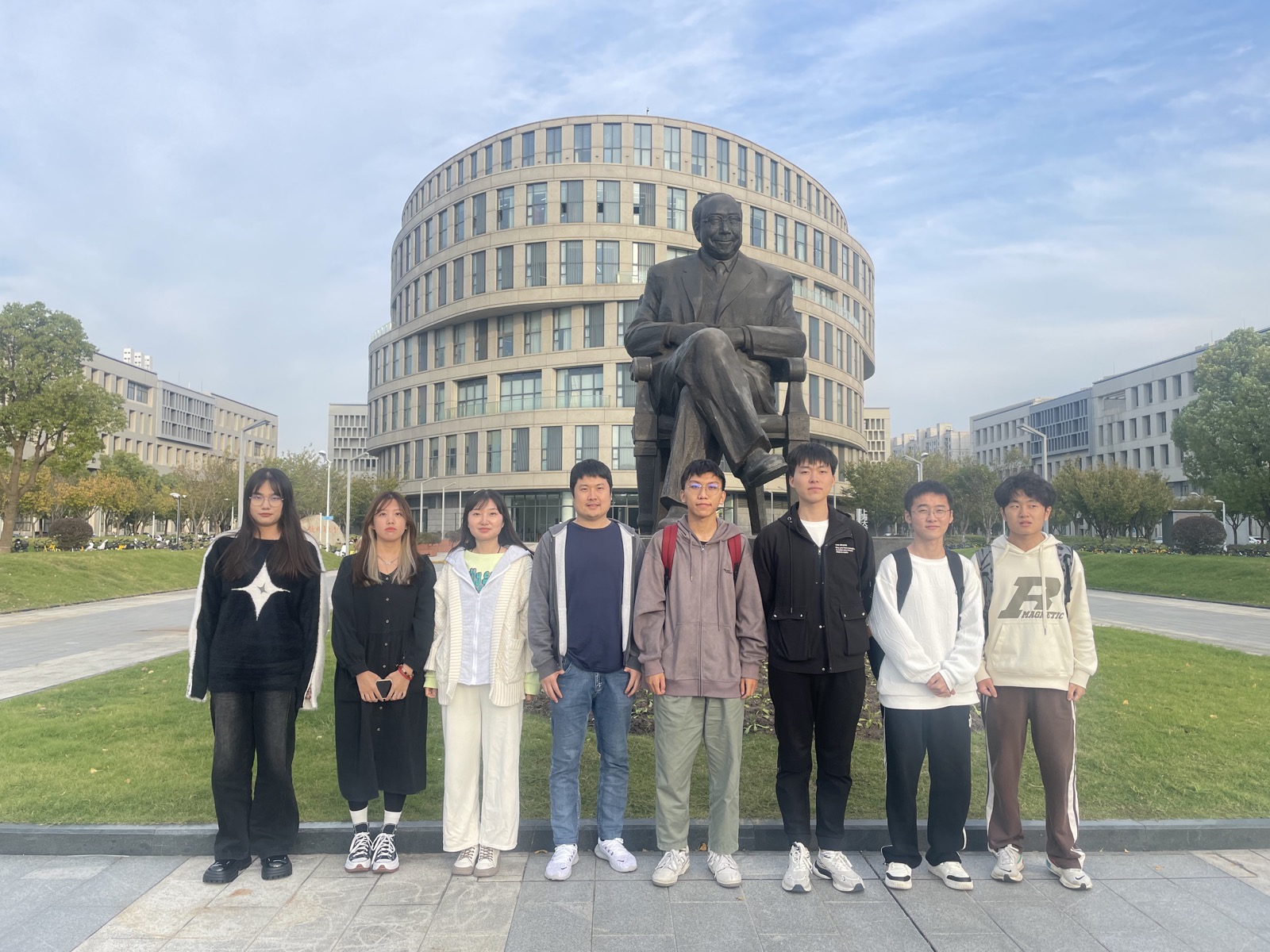 Xie Lab group photo, November 2023